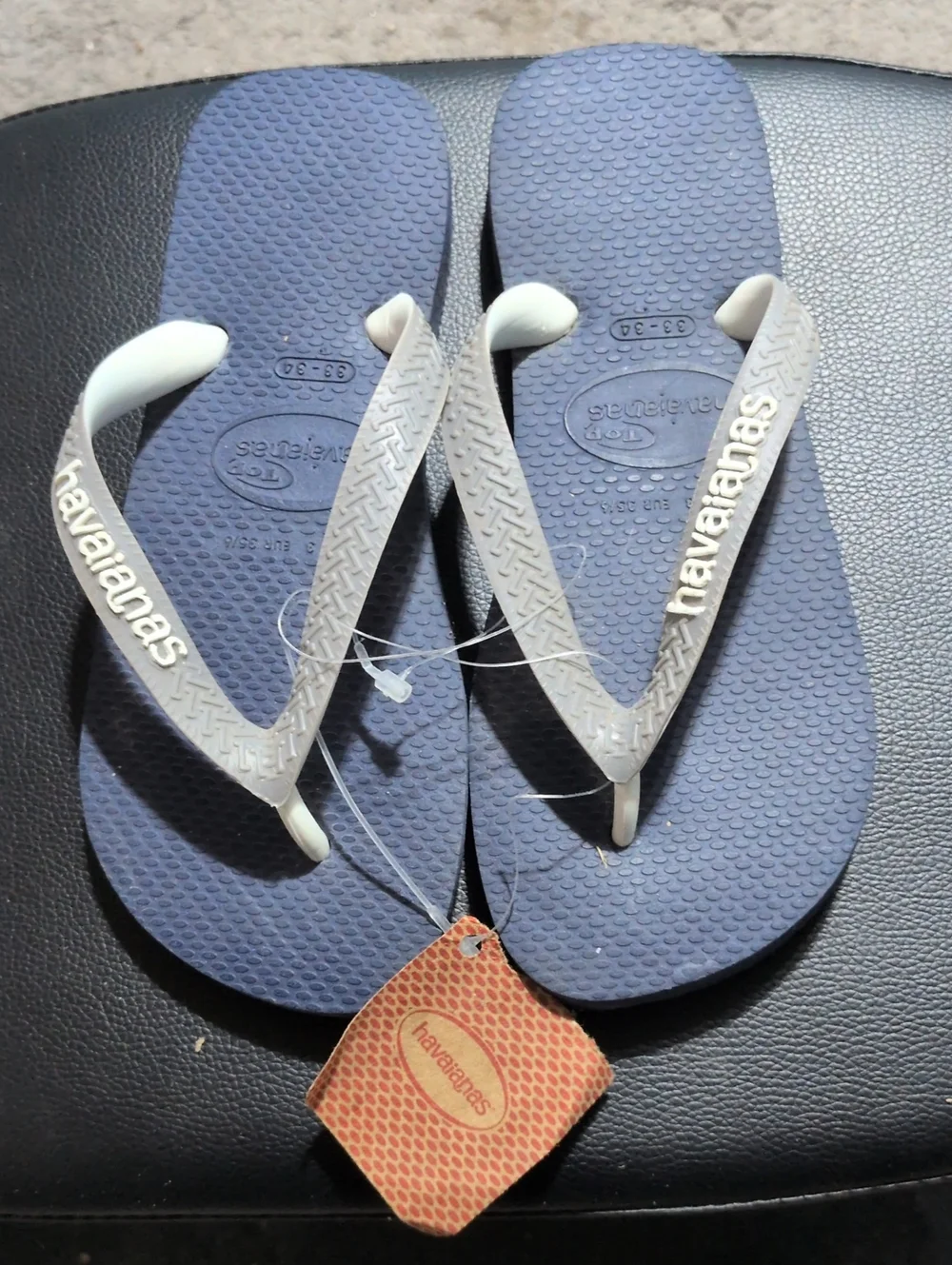 Flip-flop sandals (Havaianas)